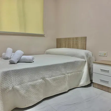 Ferienwohnung Vivienda Con Fines Turisticos Mi Dulce Triana Úbeda Exterior foto